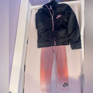 Toddler Girl Nike Black & Pink Zip up and Legging Set